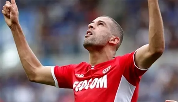 Islam Slimani, Fransa'da tarihe geçti!