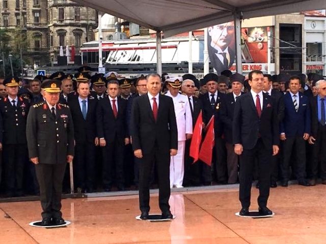 Cumhurbaşkanı Erdoğan İstanbul'un kurtuluş yıl dönümü dolayısıyla İmamoğlu'na tebrik telgrafı gönderdi