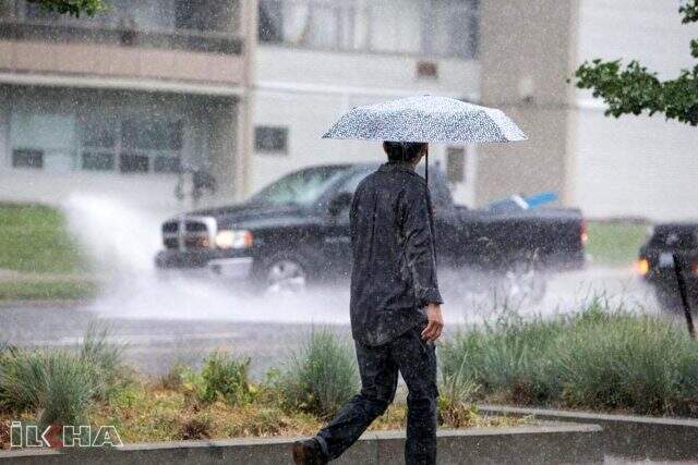 Meteoroloji'den 6 il için fırtına uyarısı yapıldı Meteoroloji'den 6 il için fırtına uyarısı yapıldı