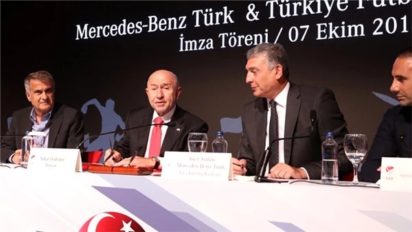 TFF ile <a class='keyword-sd' href='/mercedes-benz/' title='Mercedes Benz'>Mercedes Benz</a> Türk arasındaki ana sponsorluk sözleşmesi uzatıldı