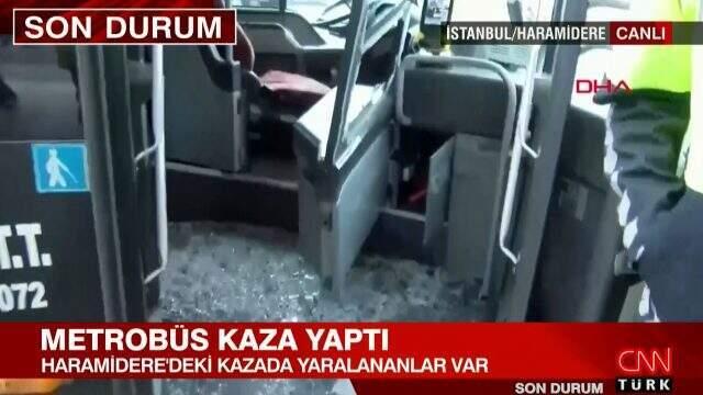 İstanbul'da metrobüsler çarpıştı: 6 yaralı