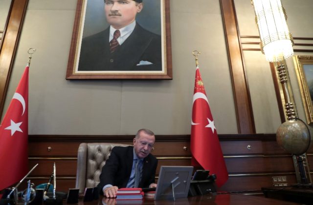 Cumhurbaşkanı Erdoğan'ın harekat emrini verdiği o an