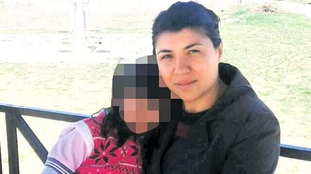 Emine Bulut'un annesinin sözleri, salondakileri hüngür hüngür ağlattı