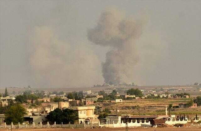 Barış Pınarı Harekatı'nda kara operasyonu başladı