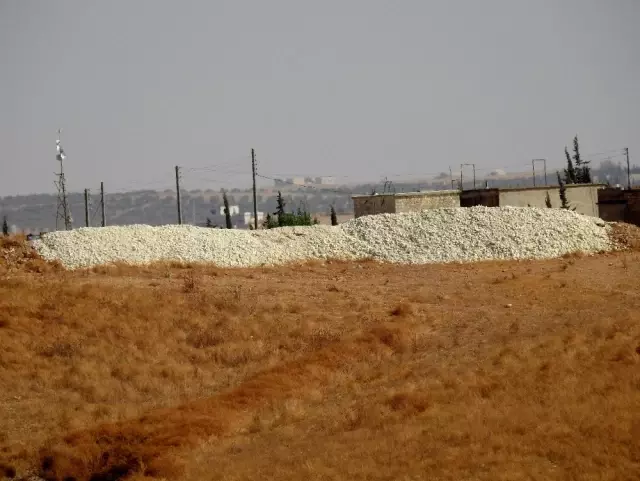 Amerika bölgeyi terk etti, YPG mevzileri boş kaldı