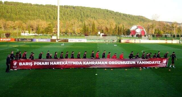 A Milli Takımımız'dan Barış Pınarı Harekatı'na destek: Kahraman ordumuzun yanındayız A Milli Takımımızdan Barış Pınarı Harekatı'na destek: Kahraman ordumuzun yanındayız