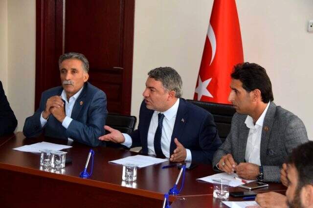 Barış Pınarı Harekatı'na hakaret eden meclis üyesi tutuklandı Barış Pınarı Harekatı'na hakaret eden meclis üyesi tutuklandı