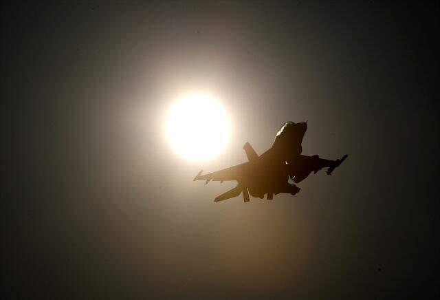 İncirlik Hava Üssü'nde savaş uçağı hareketliliği
