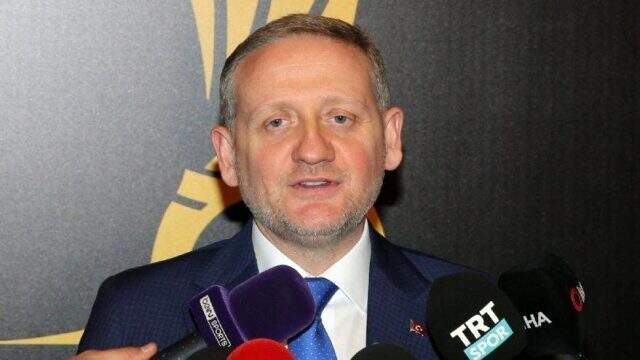 Göksel Gümüşdağ: Fenerbahçe İrfan Can, Mahmut ve Mert'i istedi Göksel Gümüşdağ: Fenerbahçe İrfan Can, Mahmut ve Mert'i istedi