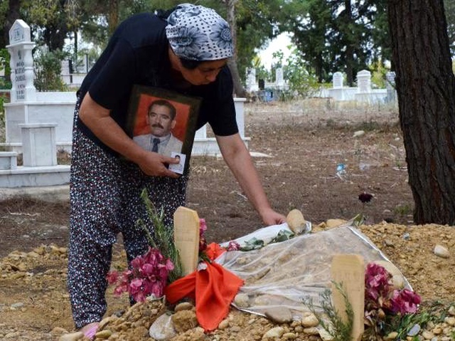 Talihsiz kadın, iki ayda tüm ailesini kaybetti