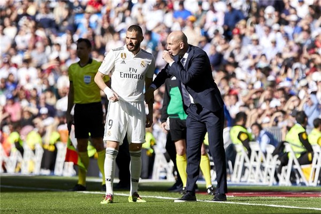 Galatasaray için flaş iddia: Zidane kabul etti, Dursun Özbek reddetti