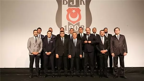 Beşiktaş'ta bir istifa daha!