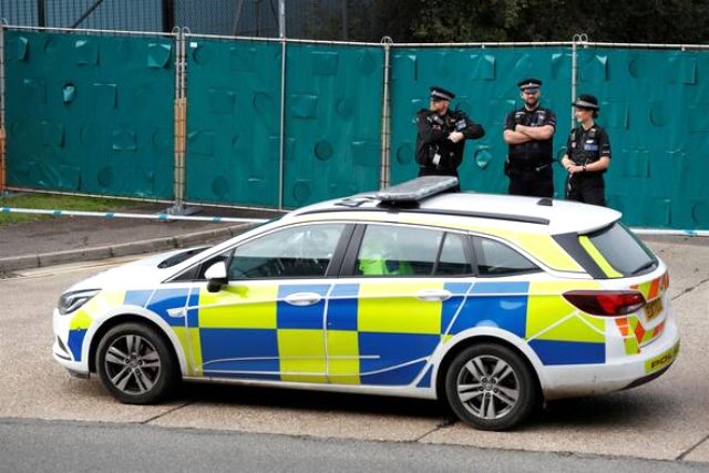 İngiltere'de 39 cesedin bulunduğu kamyonun şoförü gözaltına alındı