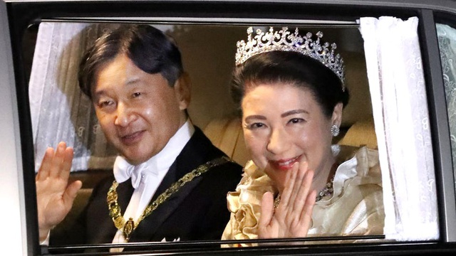Naruhito: Japonya yeni imparatorun 150 mlyon dolarlık tahta çıkış töreni masraflarını konuşuyor