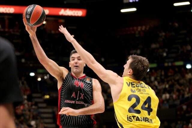 Fenerbahçe Beko, Armani Milan'a 87-74 yenildi!