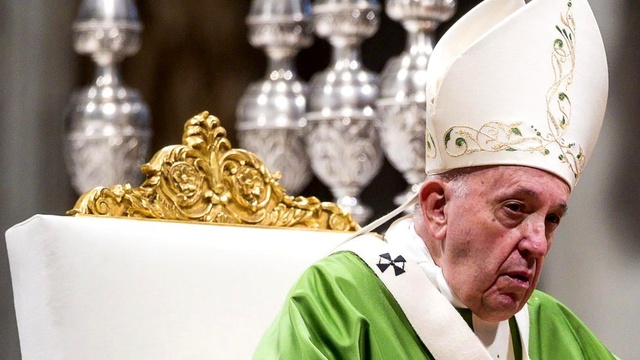 Katolik Kilisesi'nde 'put' tartışması: Amazon'dan gelen heykeller çalındı, Papa özür diledi