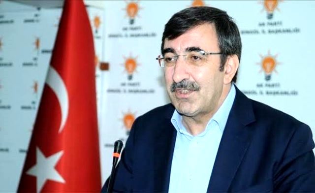 AK Parti Genel Başkan Yardımcısı Yılmaz'dan Müge Anlı'ya tepki: Tüm Zazalardan özür dilemeli