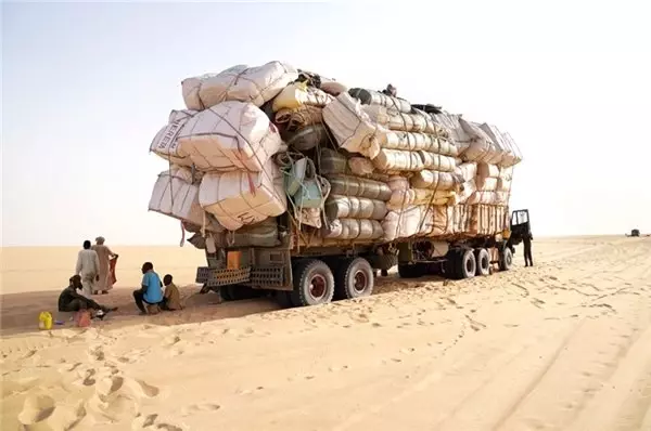 Ölüme yolculuk! Nuh'un gemisi gibi mülteci kamyonu