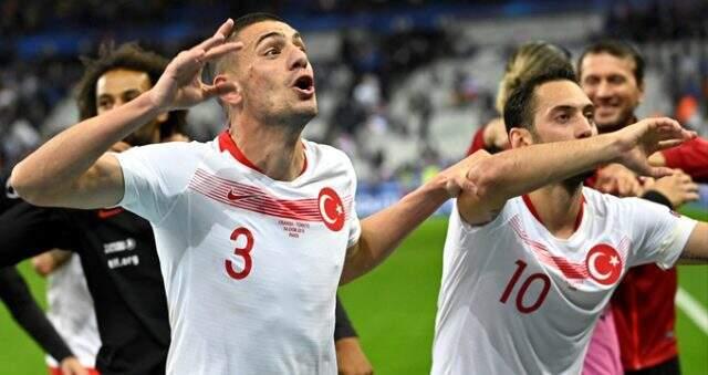 Merih Demiral devre arasında Juventus'tan ayrılabilir