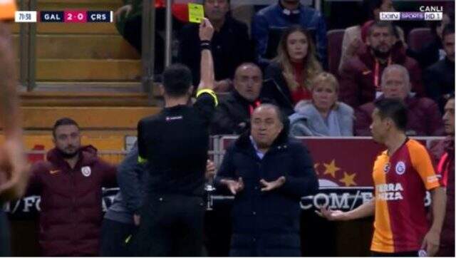 Fatih Terim Teknik Direktörlük kariyerinde ilk kez sarı kart gördü