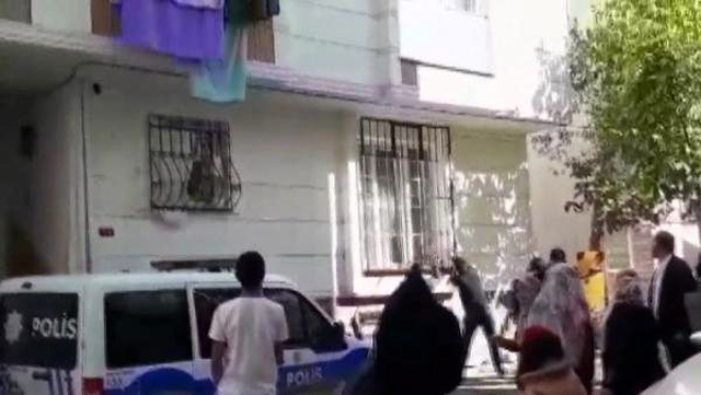 İlçeyi karıştıran cinsel istismar iddiası! Taş ve sopalarla saldırdılar