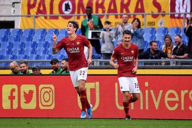 Mert'in kırmızı gördüğü maçta Roma, Napoli'yi 2-1 yendi