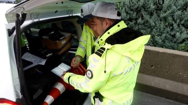 Sıkı denetim başladı! İstanbul'da 'çakar'a ceza yağdı