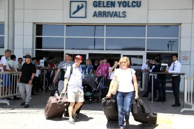 Antalya, 8 ayda 14 milyon turist ağırlayarak tüm zamanların rekorunu kırdı