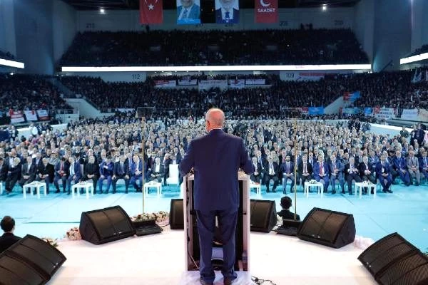Saadet Partisi Lideri Karamollaoğlu'ndan AK Parti çıkışı: Biz partileri değil politikaları eleştiririz. Biz kişileri değil, zihniyetleri eleştiririz