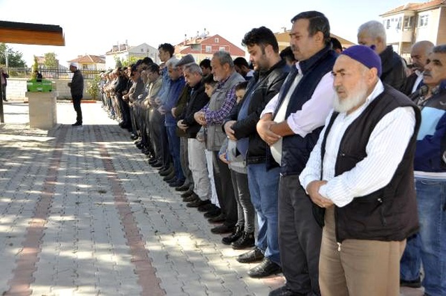 Evlat katili adam, cezaevi yönetiminden oğlunun cenazesine katılmayı talep etti
