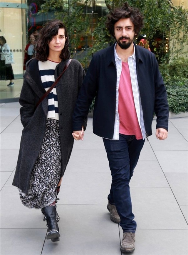 <a class='keyword-sd' href='/tuba-buyukustun/' title='Tuba Büyüküstün'>Tuba Büyüküstün</a>'ün sevgilisi Umut Evirgen hakkında soruşturma