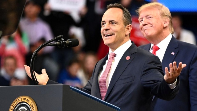 ABD'de Demokratların iki kritik eyalette kazandığı zafer Trump'ı neden endişelendirmeli?