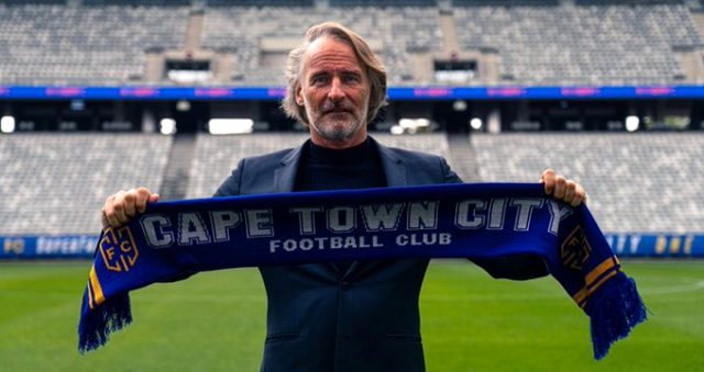 Jan Olde Riekerink, Cape Town City'nin yeni hocası oldu