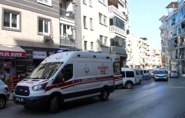 Uyuşturucu satıcıları kavga etti: 1 ölü Denizli'de uyuşturucu satıcılarının kavgası kanlı bitti: 1 ölü