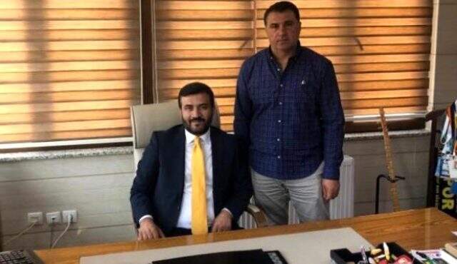 Ankaragücü'nün yeni Teknik Direktörü Mustafa Kaplan oldu Ankaragücü'nün yeni Teknik Direktörü Mustafa Kaplan oldu