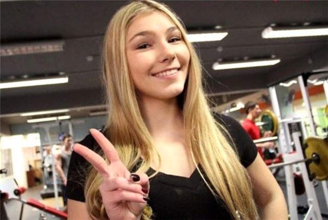 Dünyanın En Güçlü Kızı Maryana Naumova ile Tanışın