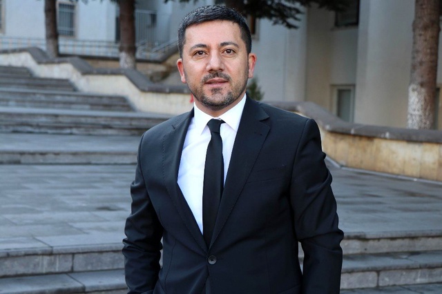 Nevşehir Belediyesi'nden takdir toplayan uygulama: En çok izmarit toplayan, çeyrek altın ile ödüllendirilecek