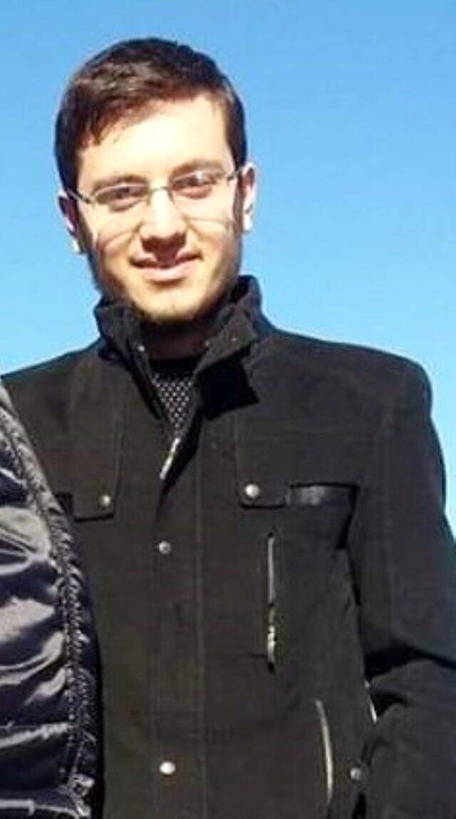 Karısının boğazını keserek öldüren koca hakim karşısına çıktı: Eşimi öldürdükten sonra oturup sigara yaktım