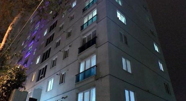 Tartıştığı komşusuna sitenin otoparkında kurşun yağdırdı!