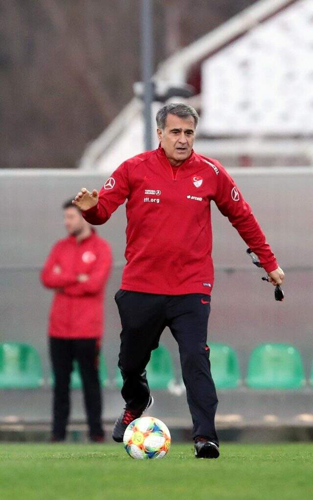 Şenol Güneş: İyi başladık, iyi bitirmek istiyoruz Şenol Güneş: İyi başladık, iyi bitirmek istiyoruz