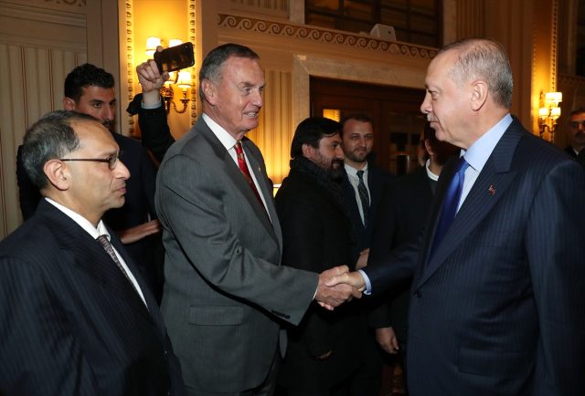 ABD'ye giden Cumhurbaşkanı Erdoğan, ABD'li iş adamlarıyla Yuvarlak Masa Toplantısı'na katıldı