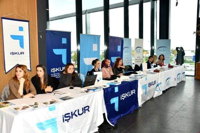 Samsun'da çalıştırılacak 'düz dikiş makineci' bulunamıyor Samsun'da çalıştırılacak 'düz dikiş makineci' bulunamıyor