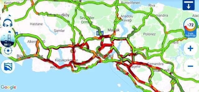 İstanbul trafiğinde tatil yoğunluğu! Trafik felç oldu