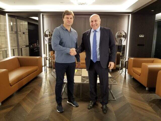 Yılport Samsunspor, teknik direktör Ertuğrul Sağlam'la 5 yıllık anlaşmaya vardı Yılport Samsunspor, teknik direktör Ertuğrul Sağlam'la 5 yıllık anlaşmaya vardı