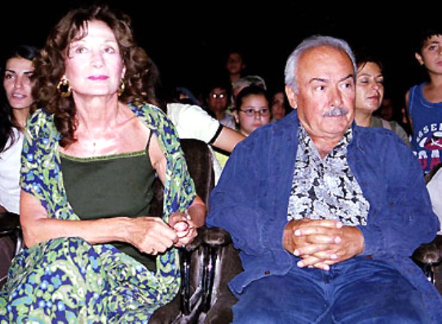 Türk tiyatrosunun usta ismi Yıldız Kenter, hayatını kaybetti