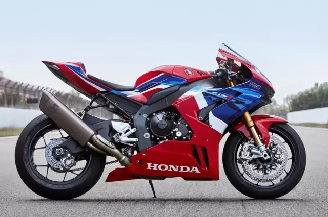 Honda'nın yenileri EICMA'da sahne aldı