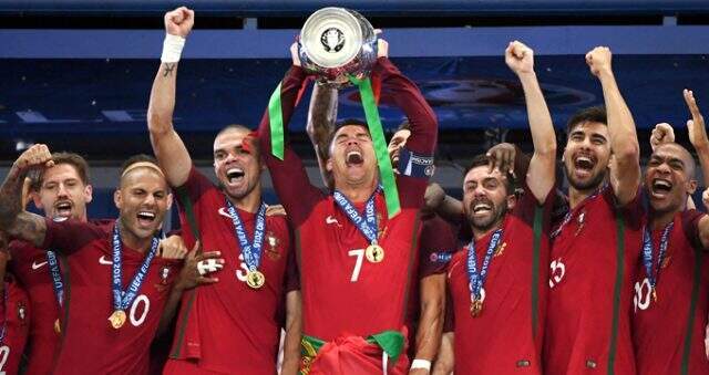 EURO 2020'yi kazanan 69 milyon euroyu kasasına koyacak EURO 2020'yi kazanan 69 milyon euroyu kasasına koyacak