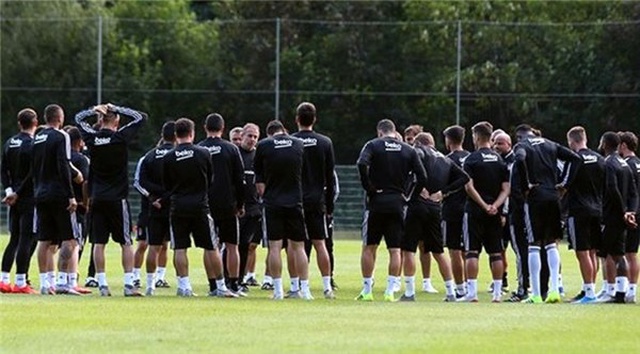 Beşiktaş'ın Konya kafilesi belli oldu!
