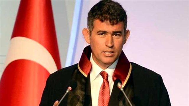 Külliye'ye giden CHP'liler arasında ismi geçen Metin Feyzioğlu, CHP'den neden istifa ettiğini açıkladı