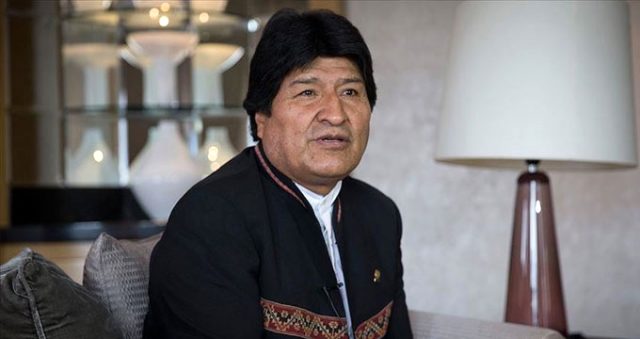 ABD destekli ordunun baskısıyla istifa eden Morales, seçimlerde aday olamayacak